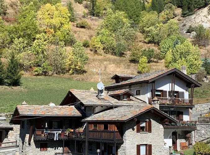 Le Moulin Szálloda *